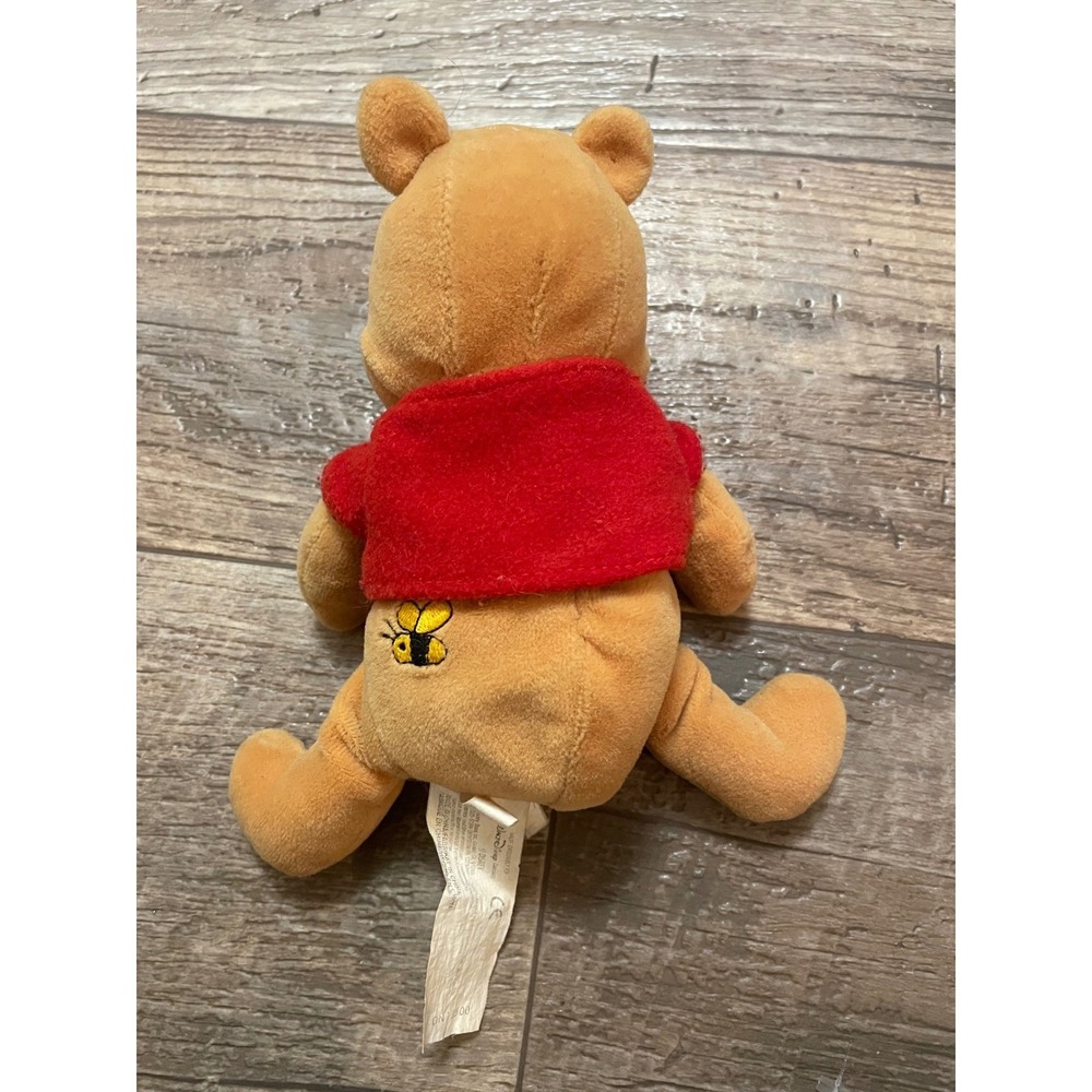 Disney Store Winnie the Pooh Plush Bean Bag Toy Red Shirt Bee Detail 8 Inch - Picture 2 of 6